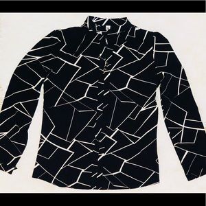 Brand New. Black & White Blouse ❤️❤️❤️